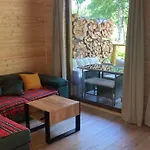 بيت للعطل Ostoja Lesniewo Srokowo