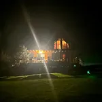 بيت للعطل Ostoja Lesniewo
